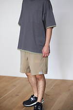 ホワイトマウンテニアリング“ゆったりシルエット”のバンドカラーシャツ＆テーパードパンツなど｜写真29