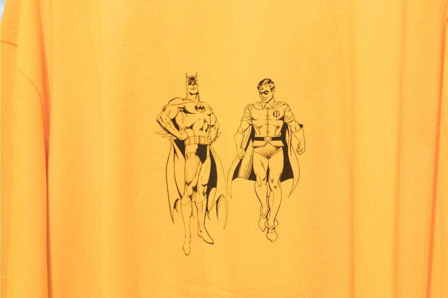 UT×バスキア×ワーナー・ブラザース - バスキアが描くジョーカーやバットマンがTシャツ＆パーカーに｜写真6