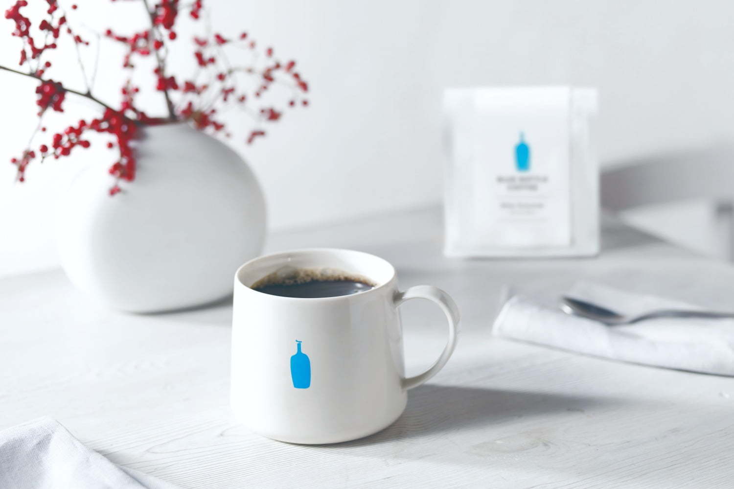 ブルーボトルコーヒー“海が見える"新店が浜松町「東京ポートシティ竹芝」にオープン