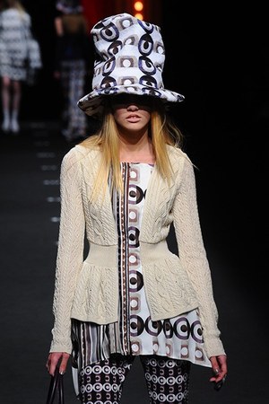 リツコ シラハマ(RITSUKO SHIRAHAMA) 2013-14年秋冬ウィメンズコレクション  - 写真5