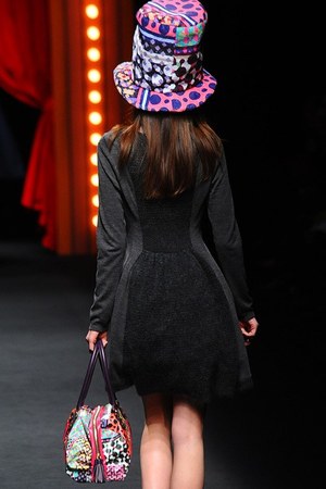 リツコ シラハマ(RITSUKO SHIRAHAMA) 2013-14年秋冬ウィメンズコレクション  - 写真8