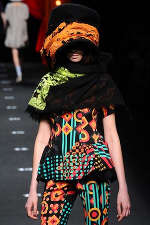 リツコ シラハマ(RITSUKO SHIRAHAMA) 2013-14年秋冬ウィメンズコレクション  - 写真12