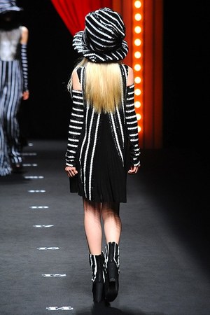 リツコ シラハマ(RITSUKO SHIRAHAMA) 2013-14年秋冬ウィメンズコレクション  - 写真40