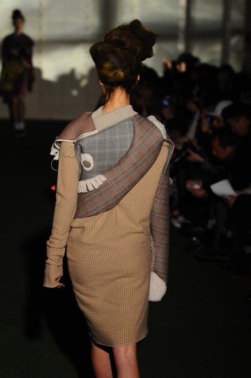 ノゾミ イシグロ オートクチュール(NOZOMI ISHIGURO Haute Couture) 2013-14年秋冬ウィメンズコレクション ディテール - 写真13