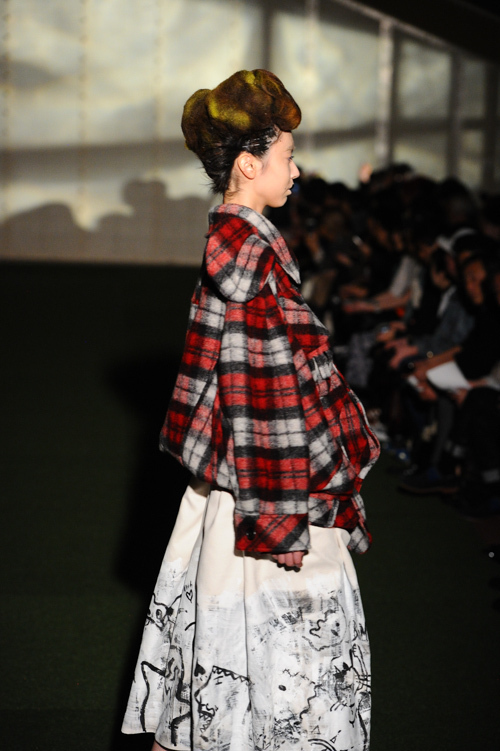 ノゾミ イシグロ オートクチュール(NOZOMI ISHIGURO Haute Couture) 2013-14年秋冬ウィメンズコレクション ディテール - 写真17