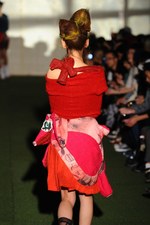 ノゾミ イシグロ オートクチュール 2013-14年秋冬コレクション - ろくでなし ひとでなし ふくでなし｜写真6