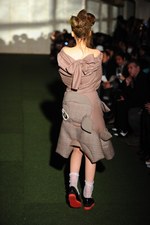 ノゾミ イシグロ オートクチュール 2013-14年秋冬コレクション - ろくでなし ひとでなし ふくでなし｜写真12