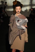 ノゾミ イシグロ オートクチュール 2013-14年秋冬コレクション - ろくでなし ひとでなし ふくでなし｜写真33