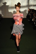 ノゾミ イシグロ オートクチュール 2013-14年秋冬コレクション - ろくでなし ひとでなし ふくでなし｜写真39