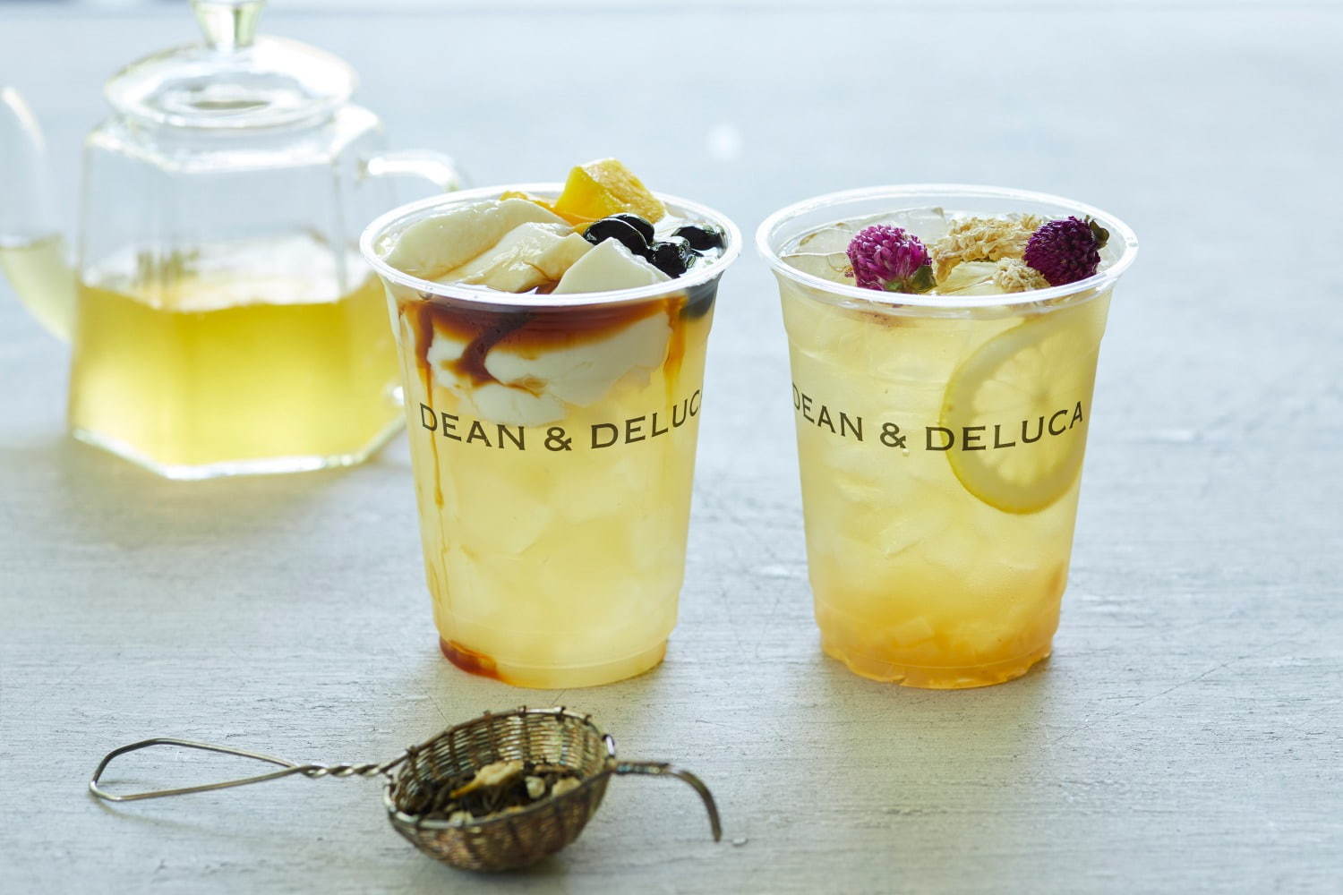 ディーン＆デルーカ“ジャスミン”香るデザートティー、とろ～り豆花入り＆ピーチジュレ入りレモネード