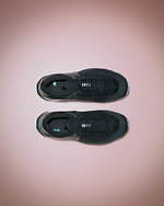 アディダス オリジナルス×OAMCの新作スニーカー、“刺繍”でスリーストライプスを表現｜写真7