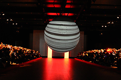 シーイー 2013-14年秋冬コレクション - 東京コレクションのラストを飾る大波乱