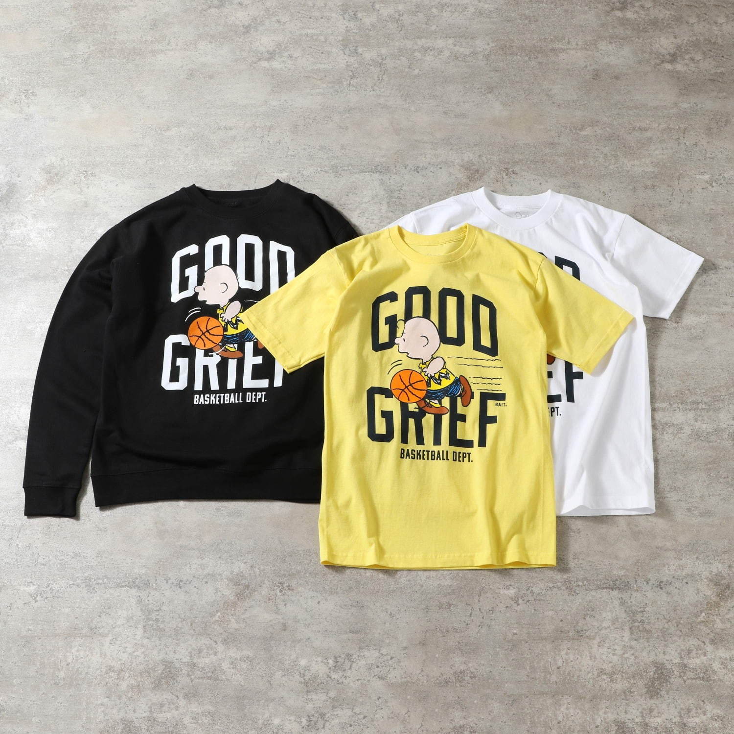 SNOOPY GOOD GRIFE ATHLE TEE 各5,800円＋税
SNOOPY GOOD GRIFE ATHLE CREW 13,000円＋税