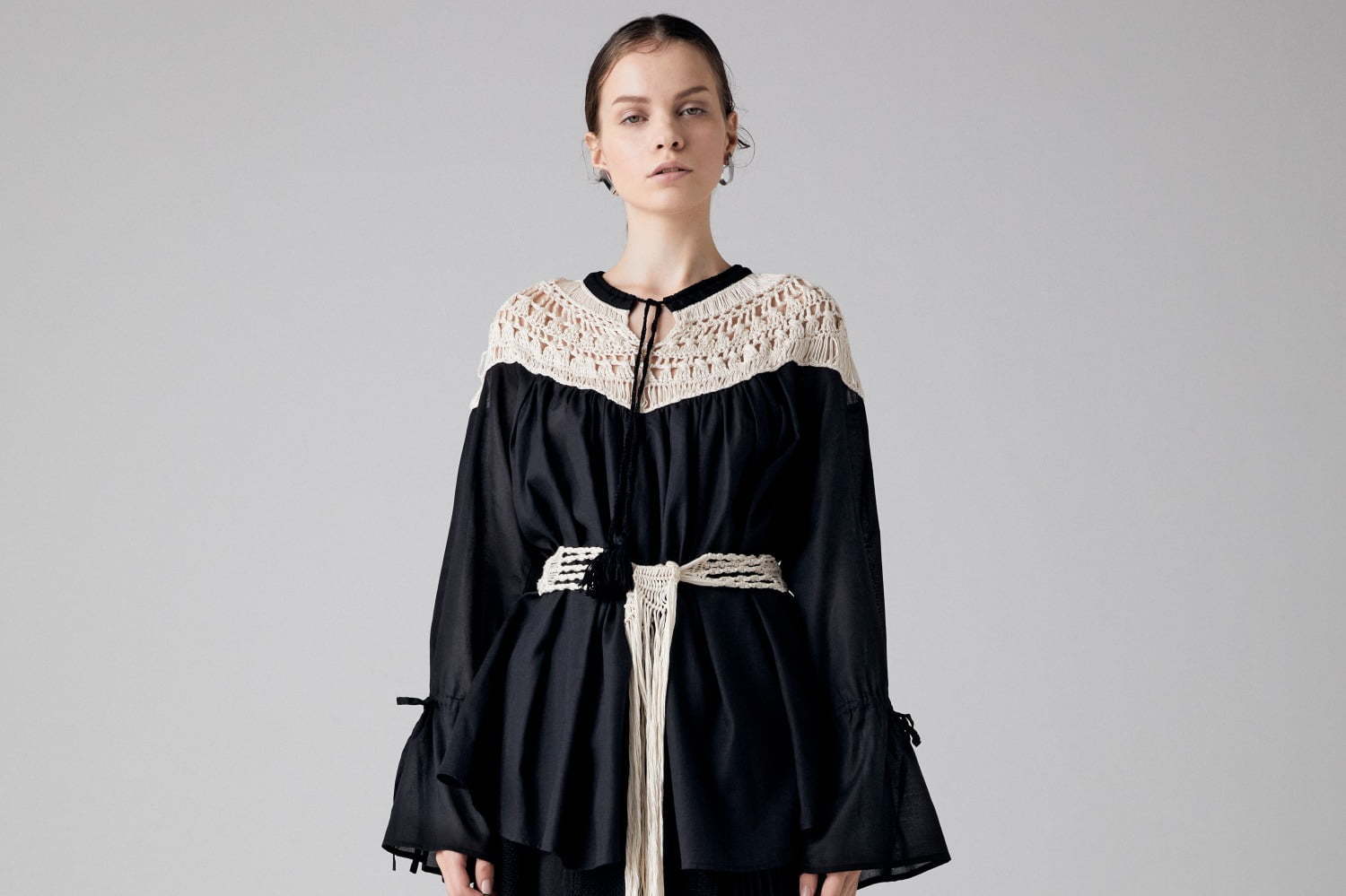 エズミ 2021年春夏コレクション - 隈研吾の建築にヒント、“部分から全体へ”構築する服作り	