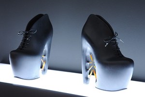 ユナイテッド ヌード×イリス ヴァン ヘルペンのコラボシューズ、ルミネ新宿で披露｜写真7