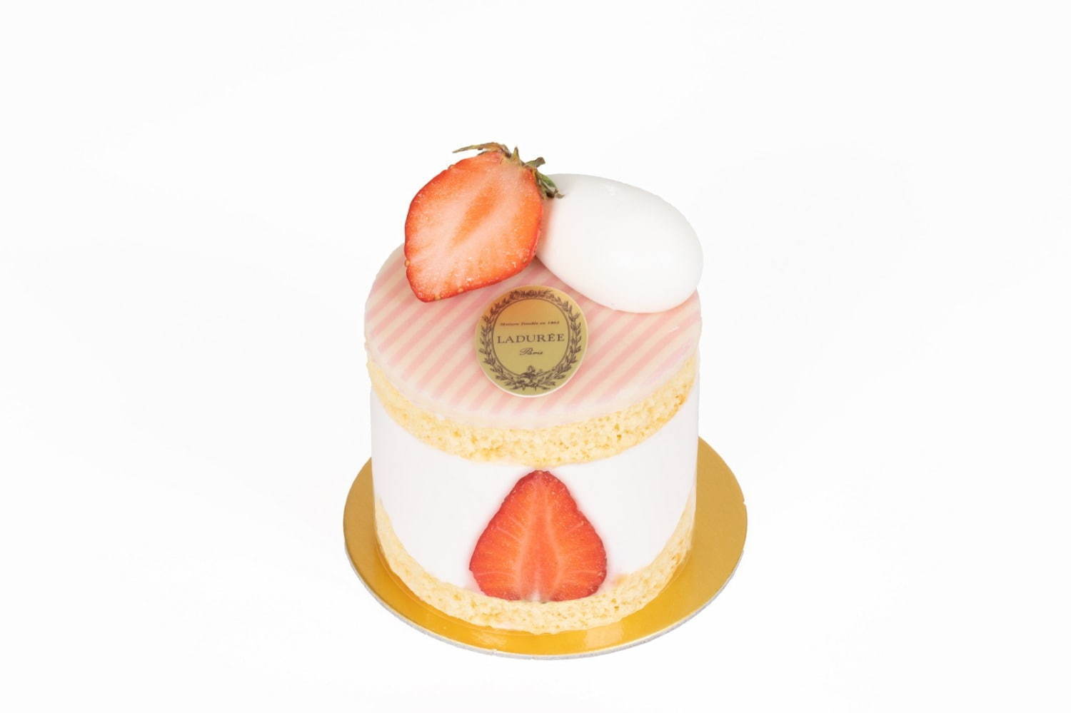 ラデュレ初のショートケーキ イチゴ マスカットの2種が登場 サイズupしたイスパハンも ファッションプレス ラデュレ初のショートケーキ イチゴ マスカットの2種が登場 サイズupしたイスパハンも ファッションプレス