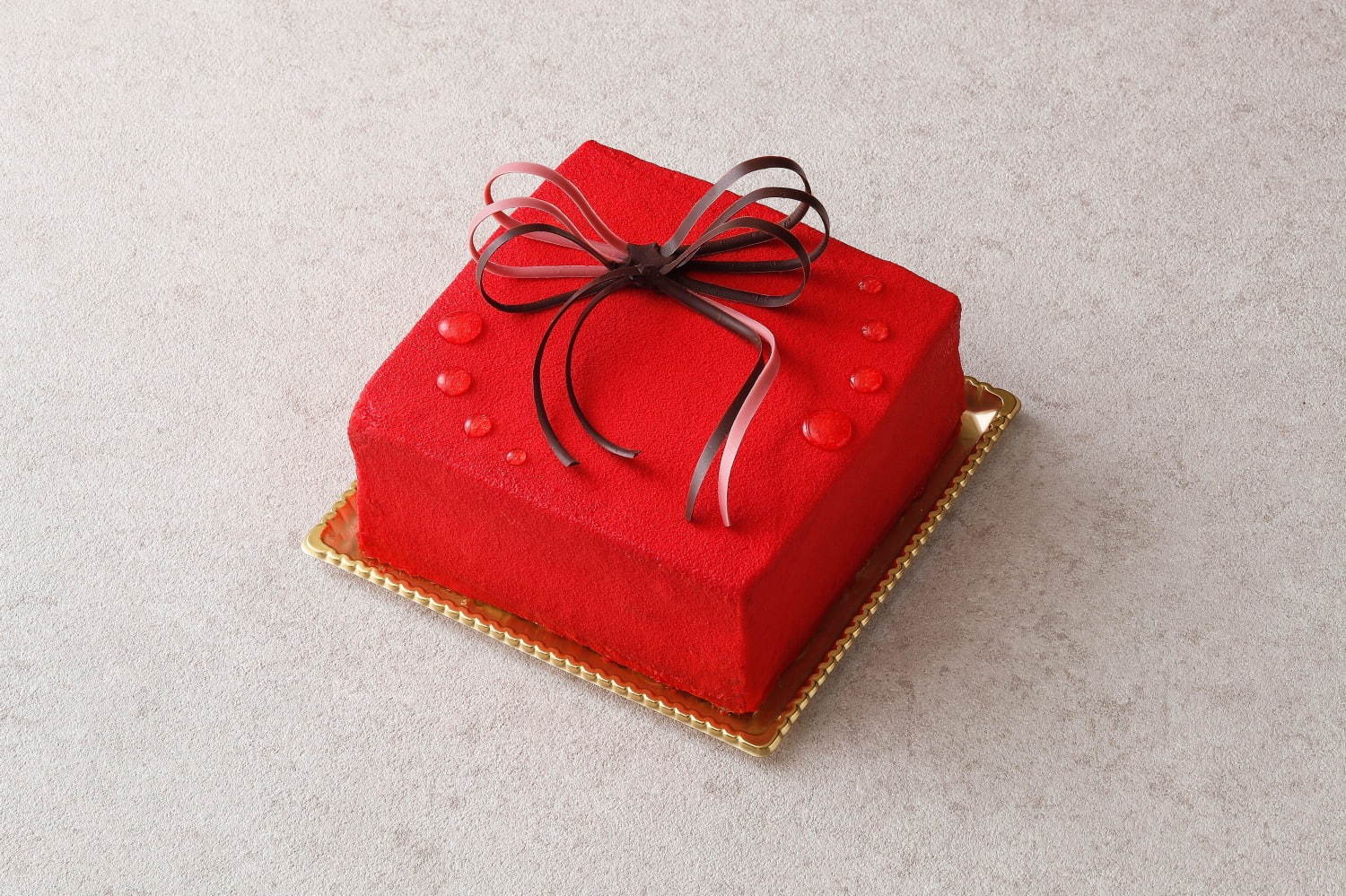横浜・ホテルニューグランドのクリスマスケーキ、フルーツを詰めた“ギフトボックス”ケーキなど｜写真2