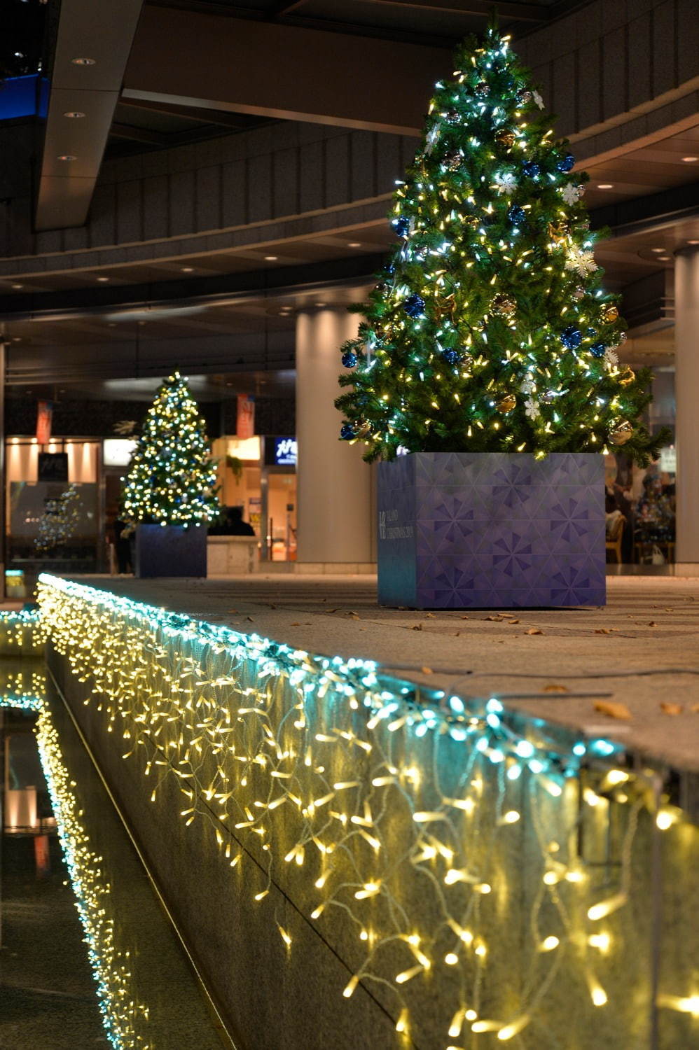 西新宿のクリスマスイルミネーション、新宿野村ビルやヒルトン東京など10か所で点灯｜写真10
