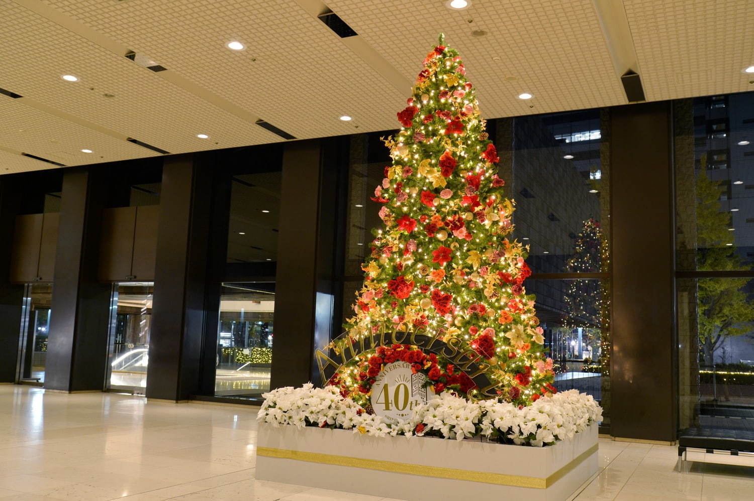 西新宿のクリスマスイルミネーション、新宿野村ビルやヒルトン東京など10か所で点灯｜写真9