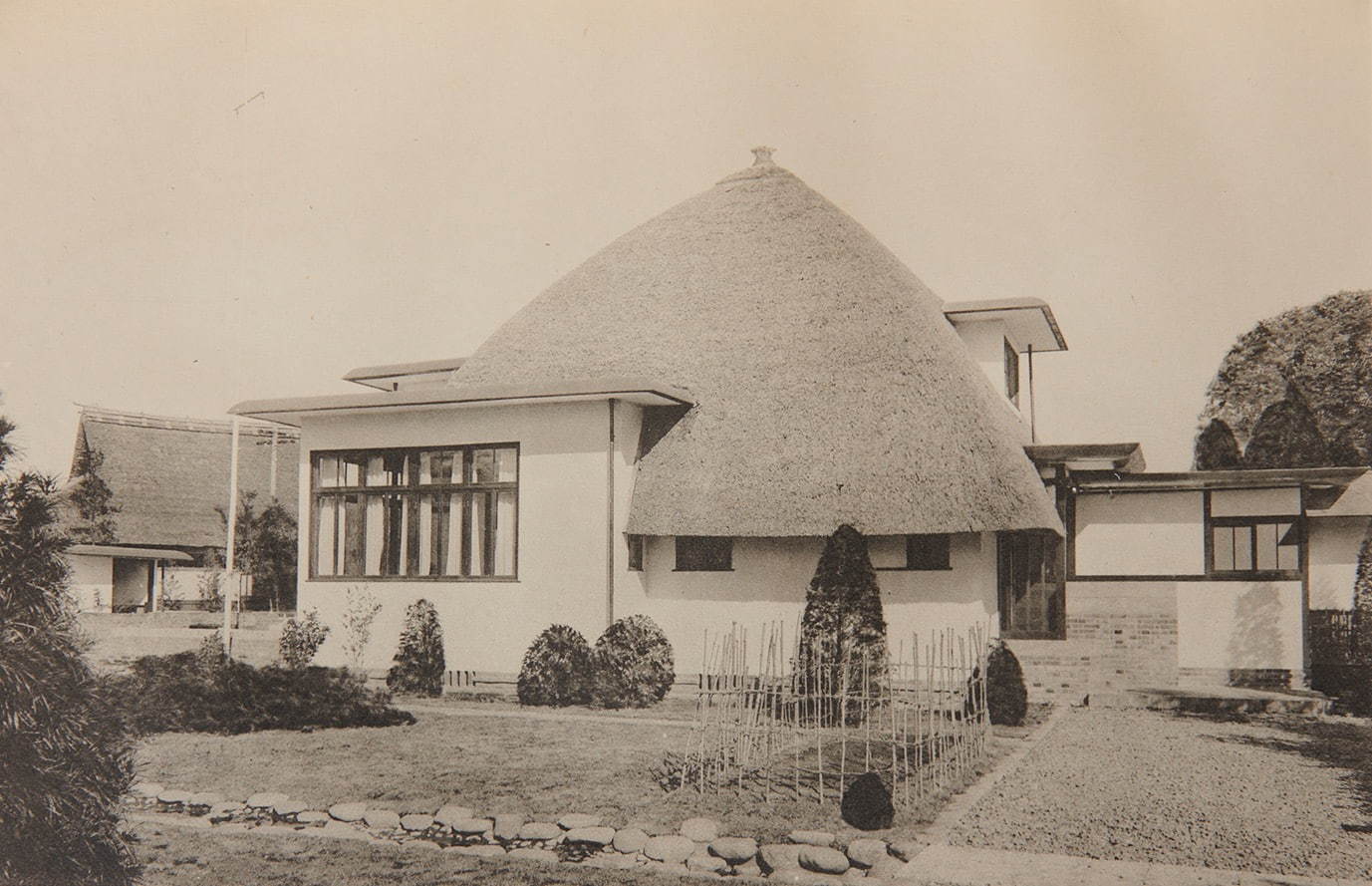 堀口捨己 「紫烟荘」 1926(大正15)年  『紫烟荘図集』(洪洋社)所収、東京都市大学図書館