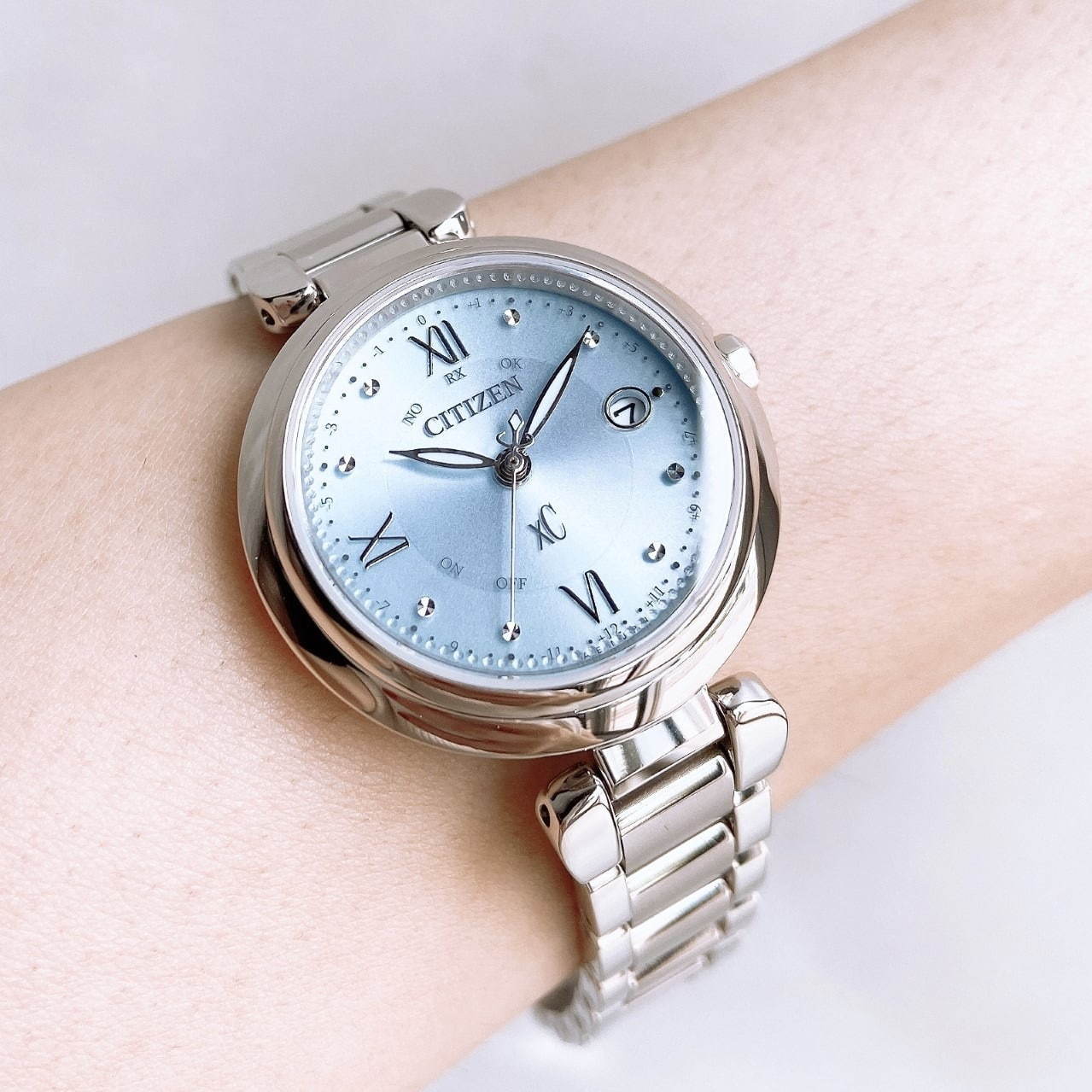 シチズン クロスシー新作レディース腕時計、“水面の波紋”着想ケース×透明感のあるカラーで｜写真14
