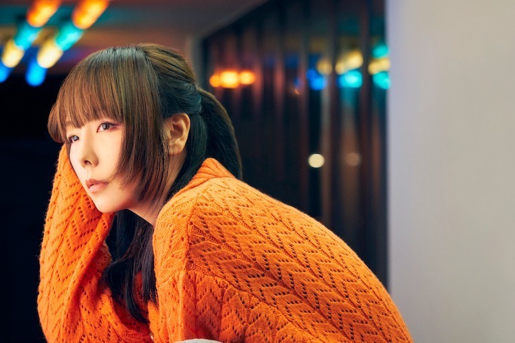 Aikoの新曲 ハニーメモリー 自身40枚目のシングル作品 初回盤はカラートレイ ブックレット付属 ファッションプレス