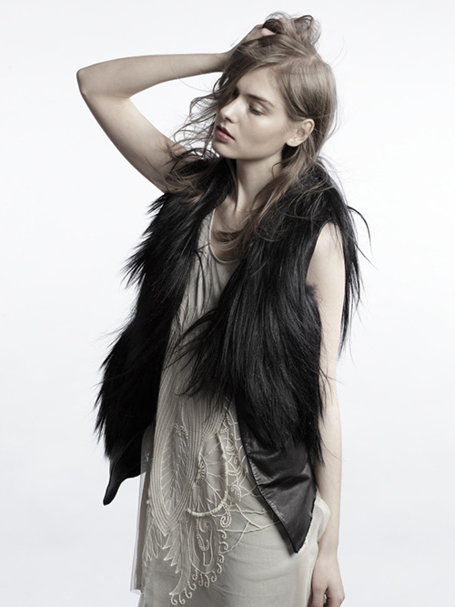アウラ 2013-14年秋冬<span>コレクション</span> - 写真24