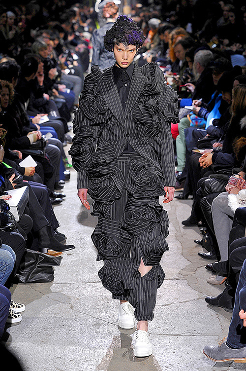 コム デ ギャルソン(COMME des GARÇONS) 2013-14年秋冬ウィメンズコレクション  - 写真13