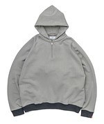 グラフペーパー×ループウィラーのハーフジップパーカー、“名作