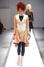 ジュンヤ ワタナベ・コム デ ギャルソン 2013-14年秋冬コレクション - フェミニン×グランジなニューバランス｜写真5