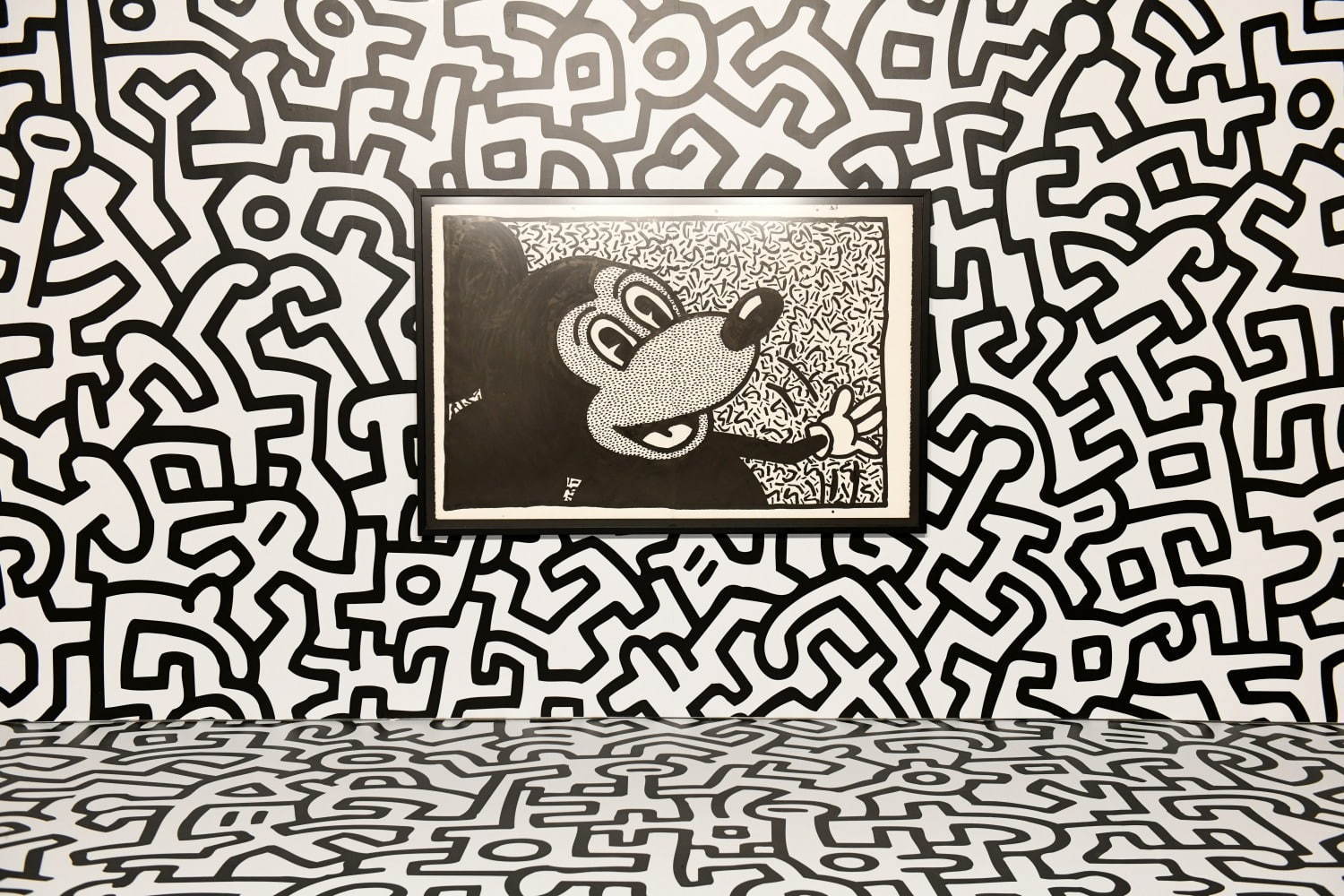 Keith Haring"Untitled(Mickey Mouse) "
Private Collection, Courtesy Lio Malca, New York
※ニューヨーク展での展示風景