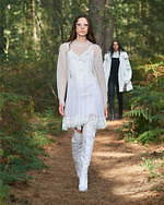 バーバリー 2021年春夏ウィメンズコレクション - 循環する自然の織り成す物語｜写真38