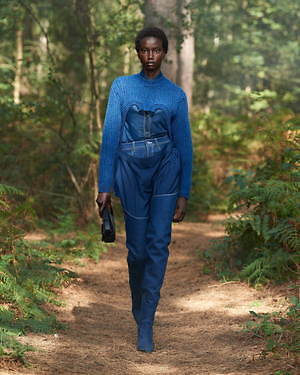 バーバリー(BURBERRY) 2021年春夏ウィメンズコレクション  - 写真2