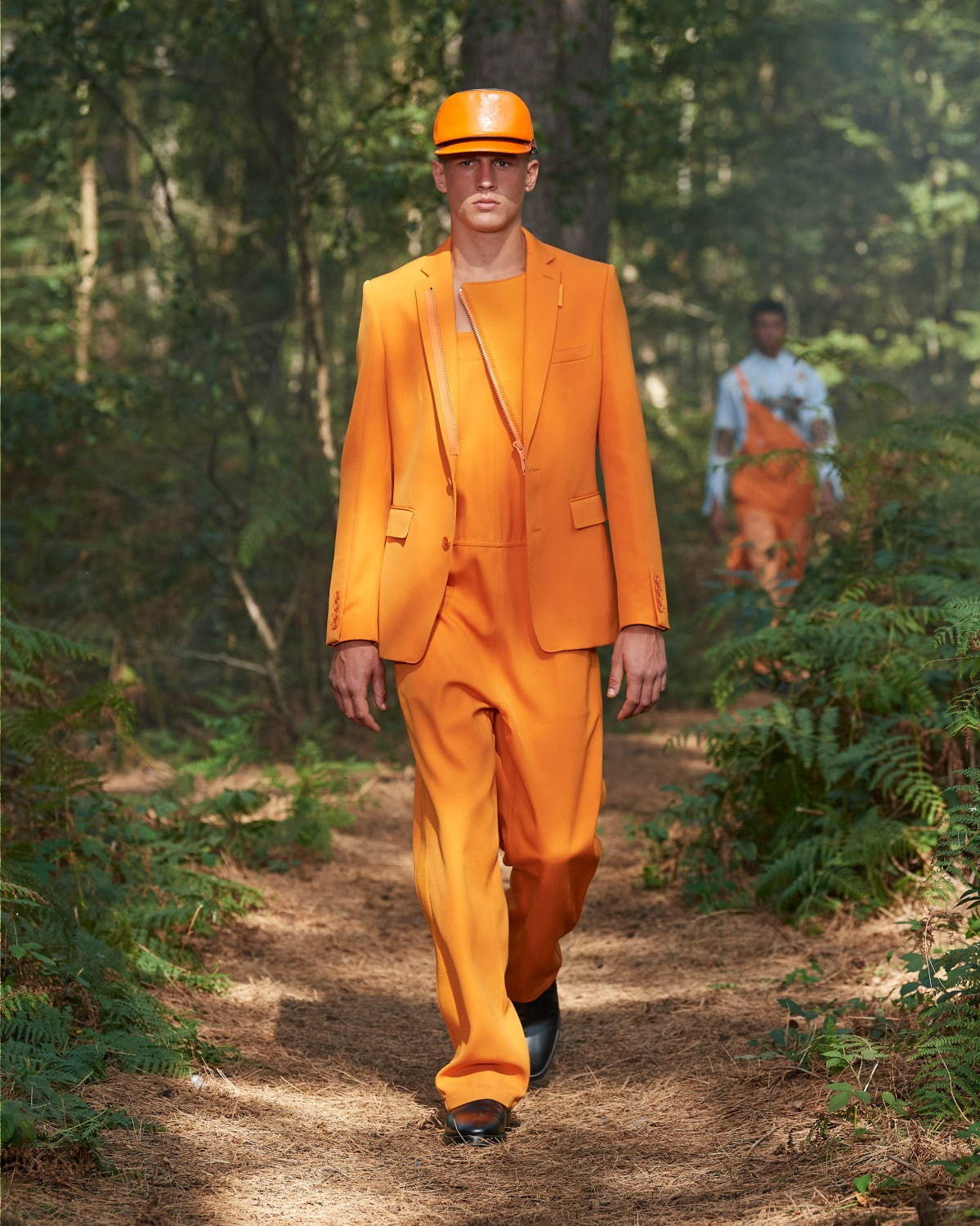 メンズ・オレンジのテイラードジャケットを使ったコーディネート - 写真9
