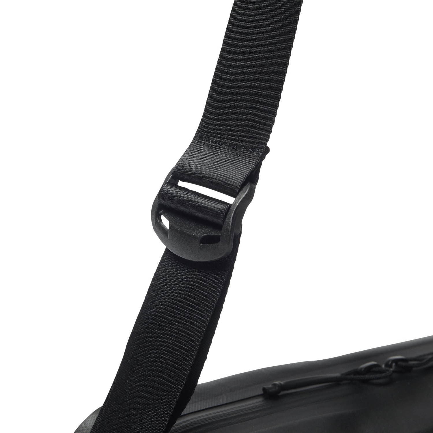 アンダーカバー×ラミダスのバッグ、グラフィックプリントを配した黒ショルダー＆ウエストバッグ｜写真31