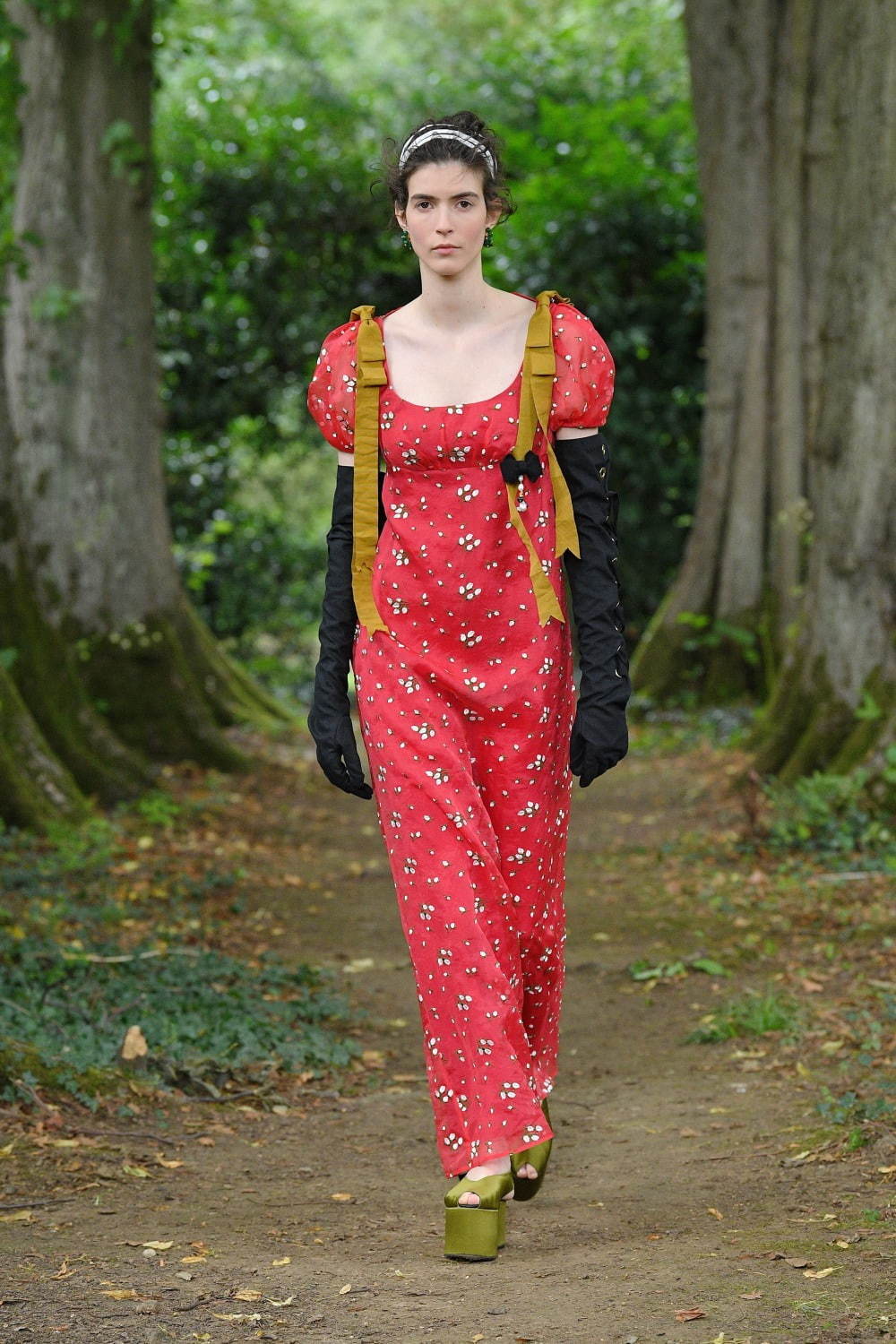 アーデム(ERDEM) 2021年春夏ウィメンズコレクション  - 写真35