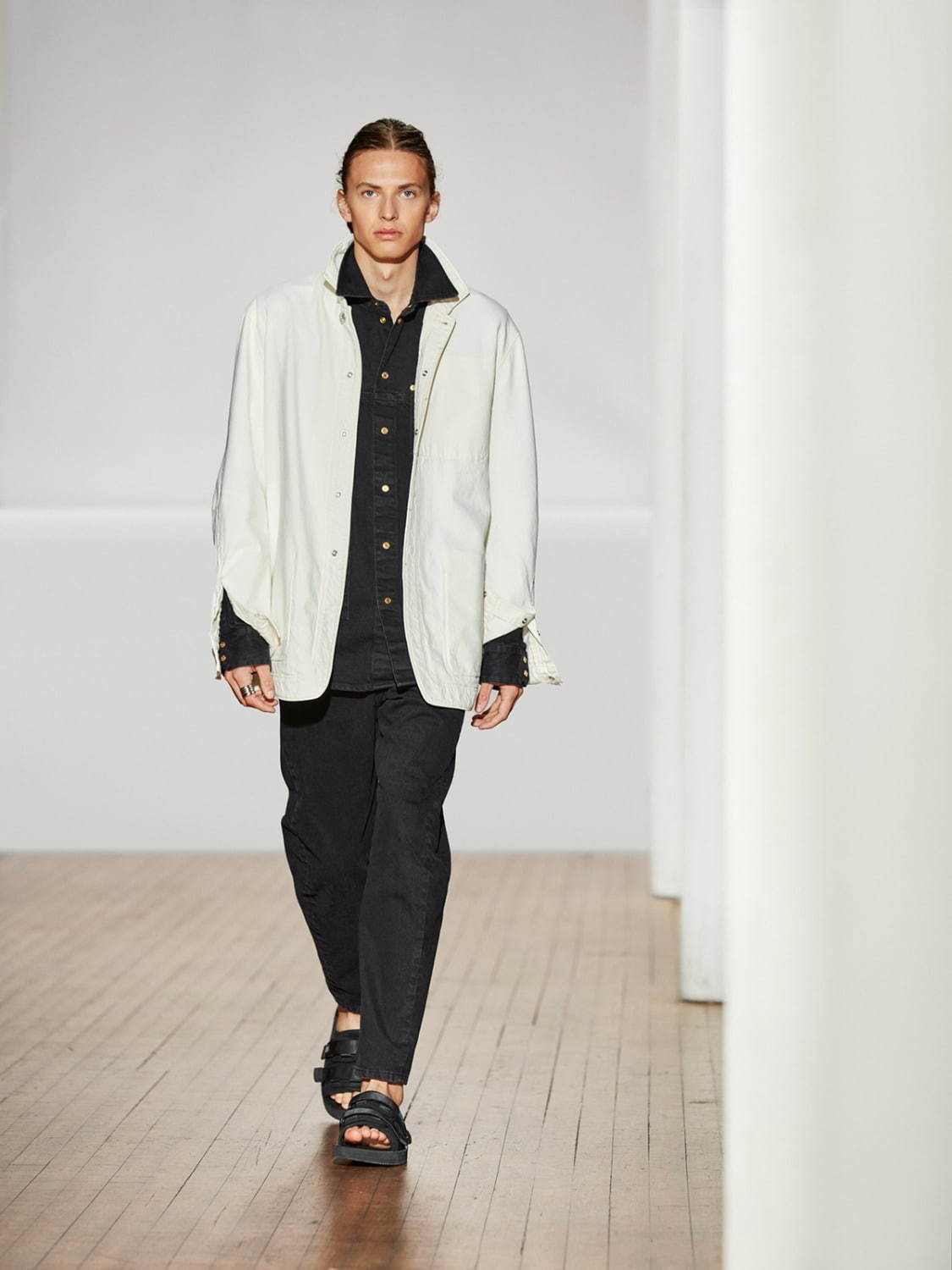 トムウッド 2021年春夏<span>コレクション</span> - 写真6