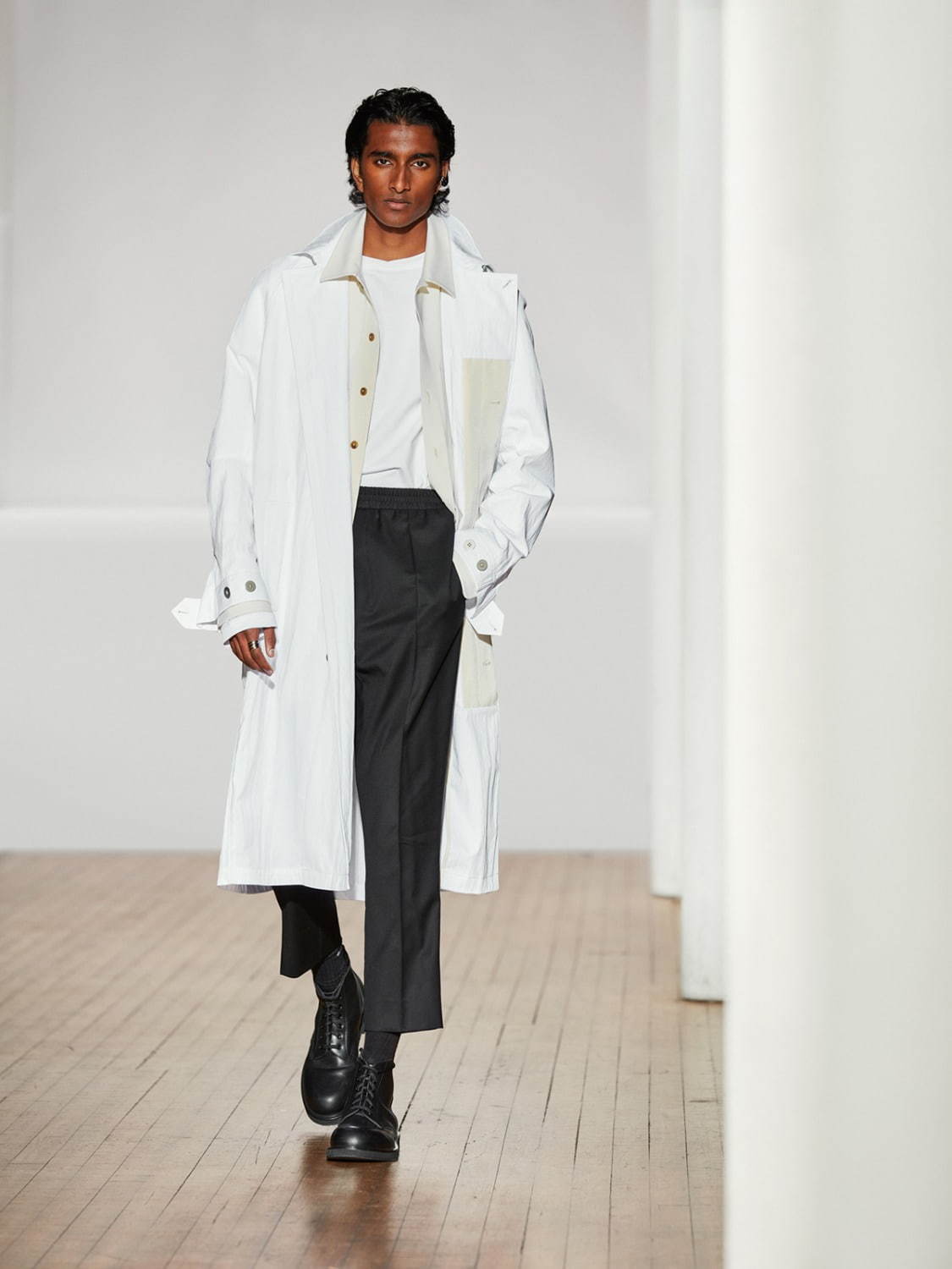 トムウッド 2021年春夏<span>コレクション</span> - 写真19