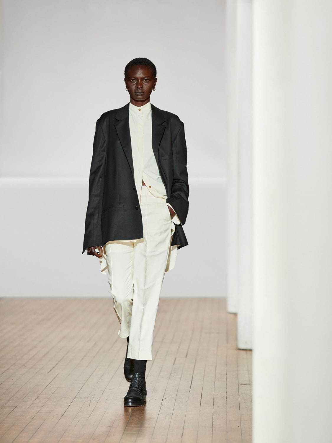 トムウッド 2021年春夏<span>コレクション</span> - 写真28