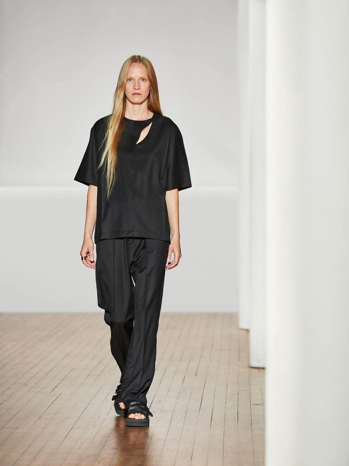トムウッド 2021年春夏<span>コレクション</span> - 写真35