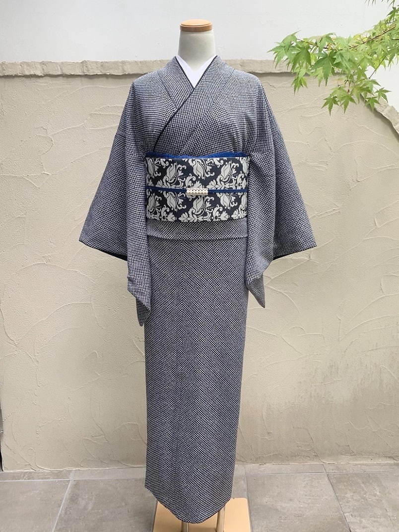 1人で着られる三部式着物「ドリッコきもの」京都高島屋で、3つのパーツに分かれる訪問着や振袖｜写真3