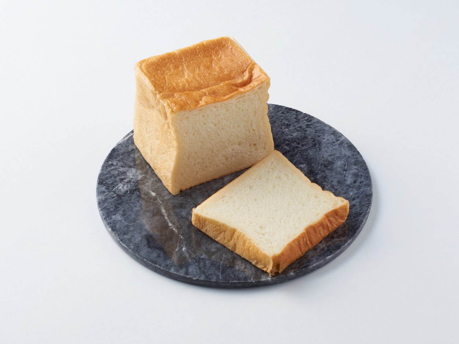 進化系生食パン「フィナンシェ食パン」とろける濃厚くちどけに薫る焦がしバター、渋谷で｜写真5
