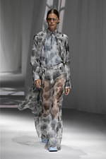 フェンディ 2021年春夏ウィメンズコレクション - “思い出のパッチワーク”｜写真41