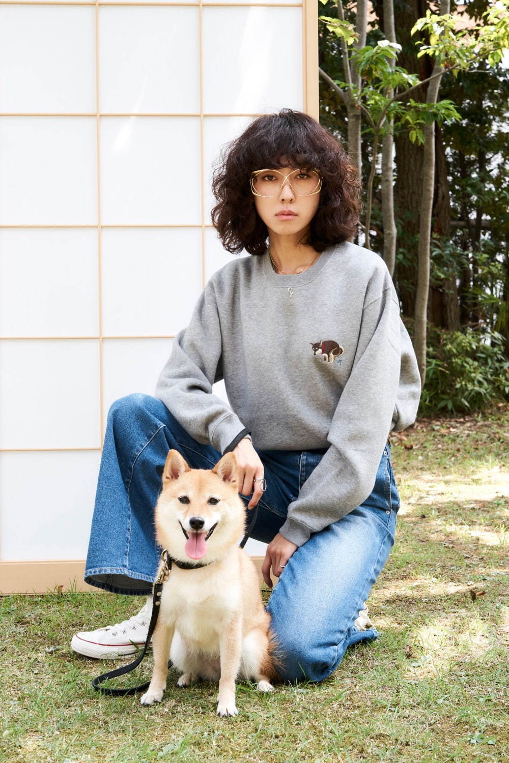 PELI手掛ける“モードな犬ファッション”ペギオンの新作、柴犬刺しゅうスウェット｜写真10