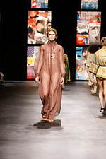 ディオール 2021年春夏コレクション - 原点回帰への旅、そして破壊的な変革｜写真17