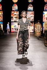 ディオール 2021年春夏コレクション - 原点回帰への旅、そして破壊的な変革｜写真25