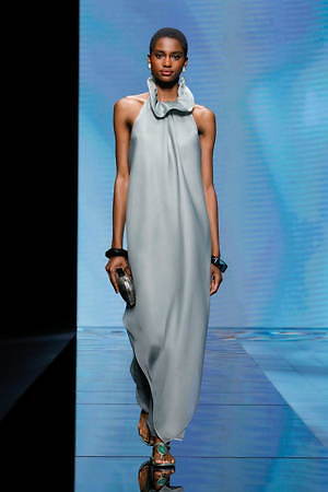 w300_GiorgioArmani_2021ss_069.jpg