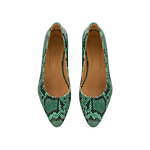 A.P.C. × 仏女優カトリーヌ・ドヌーヴ、クラシックなウールセットアップやゴールドのサンダル｜写真14