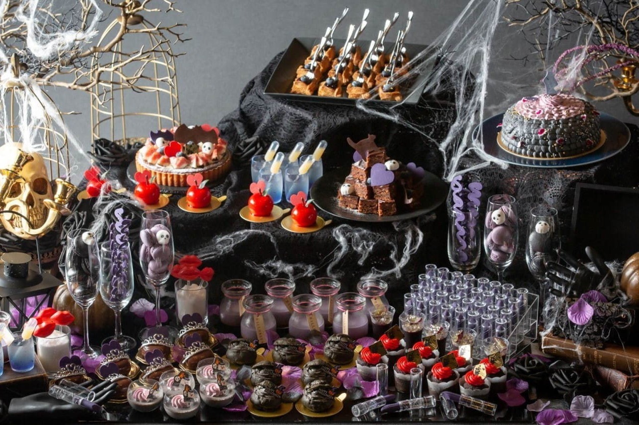 ストリングスホテル 名古屋「ダークプリンセスのナイトスイーツパーティー」