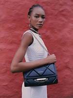 マックイーン(McQueen) ストーリーショルダー｜写真11